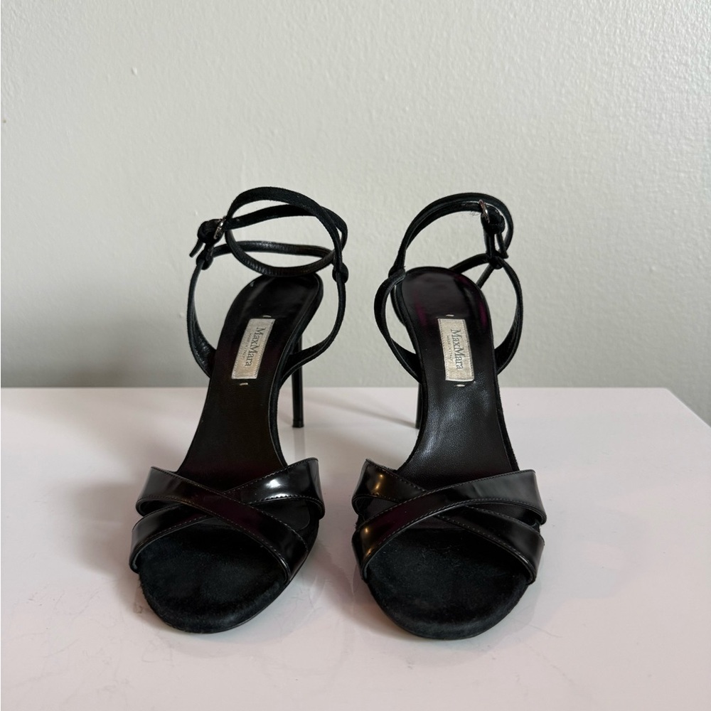 MaxMara Elegant Black Patent Strappy Heels
